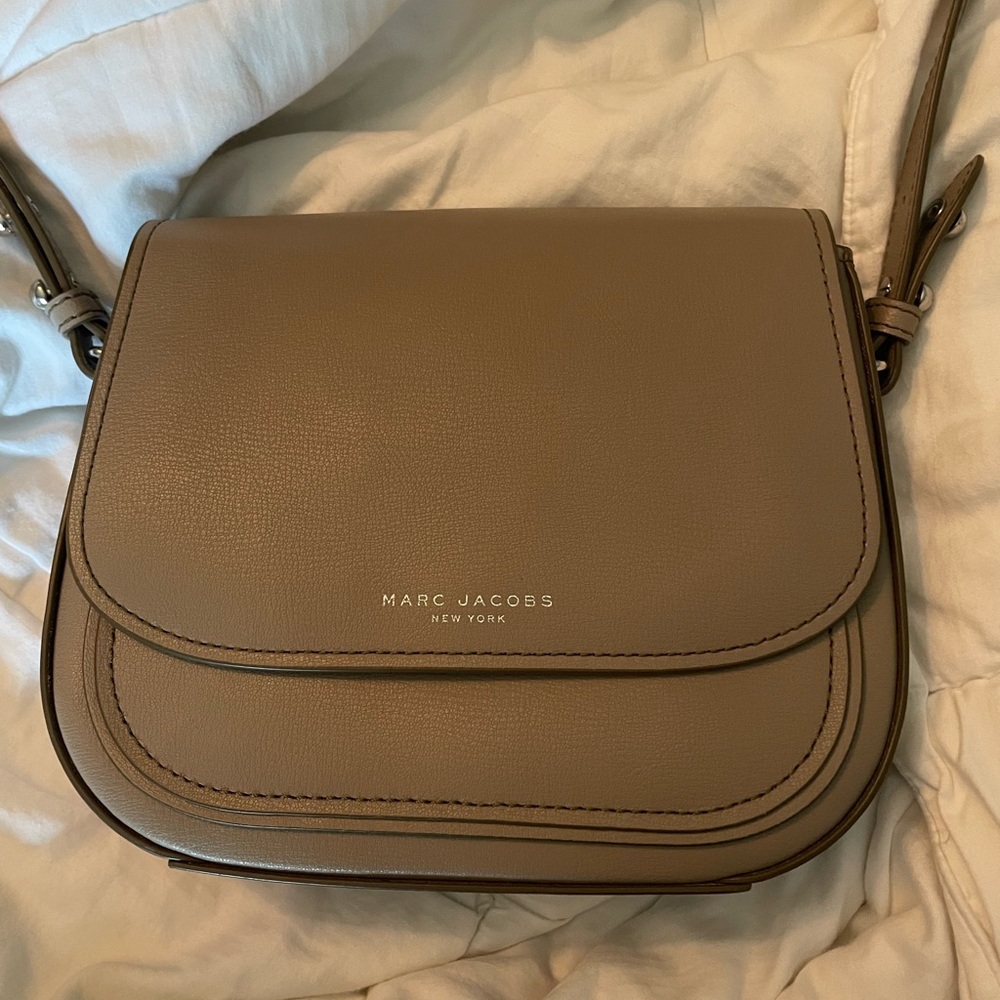 Marc Jacob’s mini Rider crossbody bag - beige